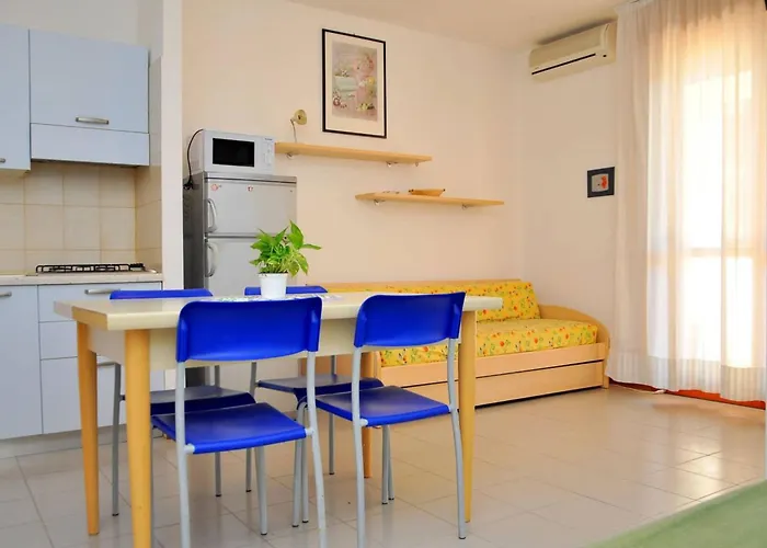 Bright And Functional Flat With Seaview Balcony Lejlighed *