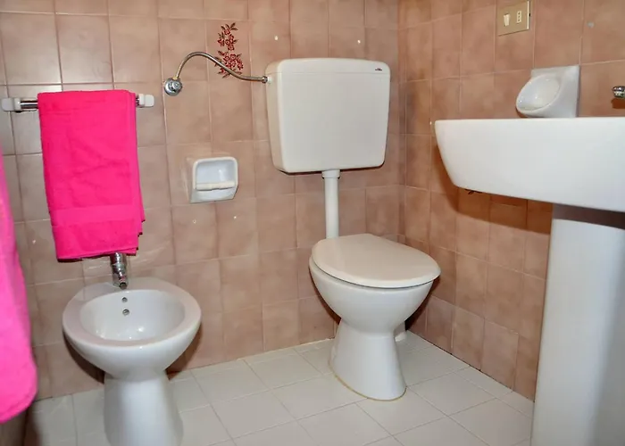 Lejlighed Bright And Functional Flat With Seaview Balcony *