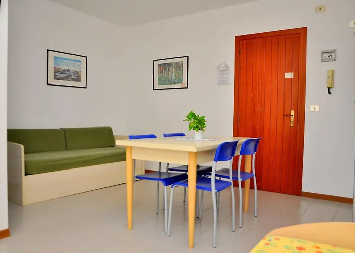 Apartment Bright And Functional Flat With Seaview Balcony Bibione